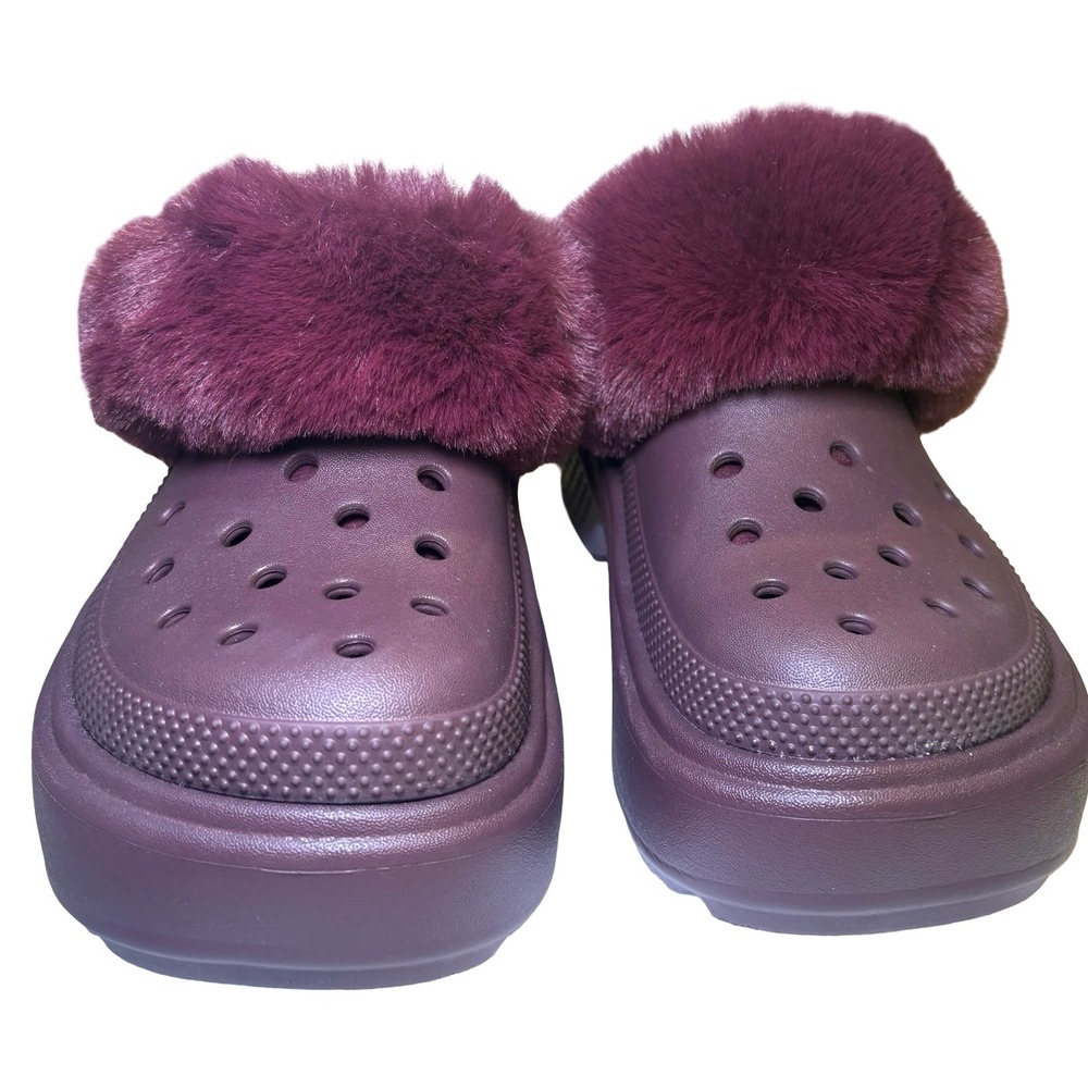 Crocs Classic Mammoth Luxe Radiant Clogs Burgundy Plum Faux Fur Platform Women 6 - Picture 4 of 9